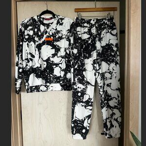 Teddy Fresh X Myfawnwy Marble Crewneck Sweater & Sweatpants Set